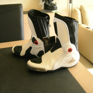 nieuwe dainese torque in.JPG