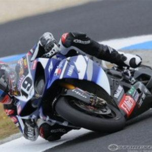 ben-spies-world-superbike-yamaha-2.jpg