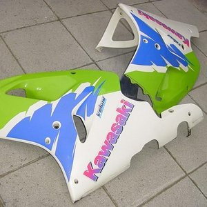 ZXR75093mail.JPG