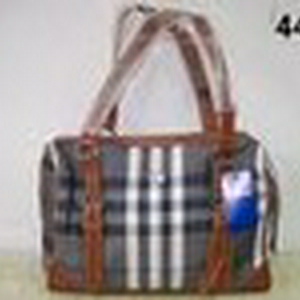 imagesCAWBN602.jpg