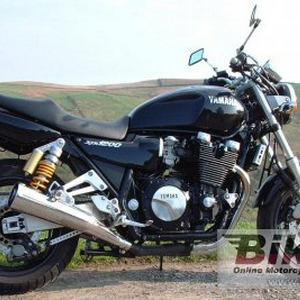 1129_0_1_2_xjr 1200_Image credits - M. Jones (Mad Dog).jpg