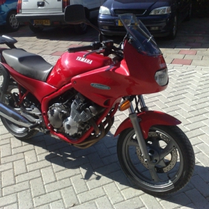 Yamaha Diversion 600 euro!!
