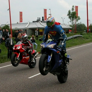 wheely.JPG