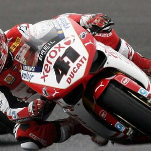 carlFagerty-Haga_Ducati_SBK_09_acpz[1].jpg