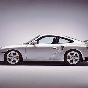 porsche911gt2.jpg