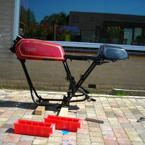 DSCN2185 (Medium).JPG