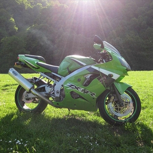 zx9 motoforum 1.jpg