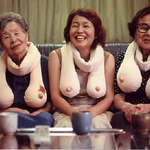 boob-scarf.jpg