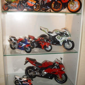 Honda modelmotors 001.JPG