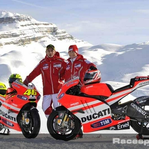 wrooom desmo 08_800.jpg