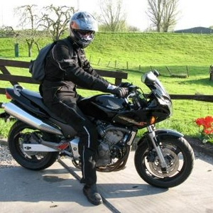 CB600S_18-4-2010 (2) - klein2.jpg
