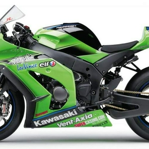 Kawasaki Ninja ZX-10R SBK 11  2.jpg
