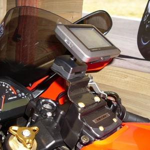 Fireblade gps steun 03-'11 024.JPG