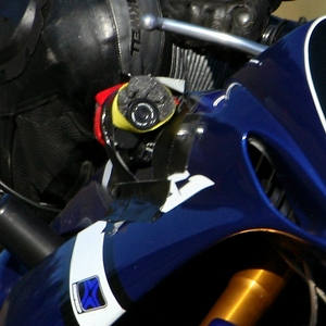 Cam01.jpg