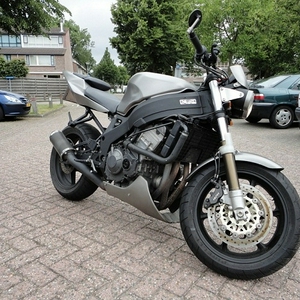 streetfighter fireblade mooi