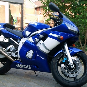 Te koop: Yamaha YZF R6 (2000)