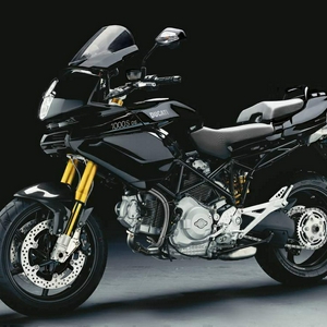 Ducati Mulitstrada 1000S DS 05.jpg