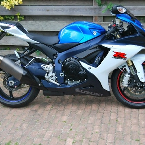 gsxr750 2011.jpg