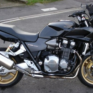 White Star Bikes (2).JPG