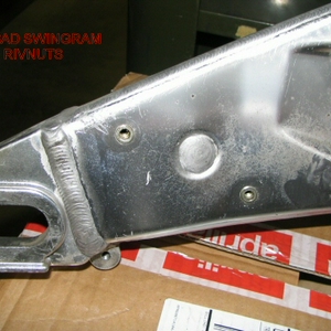 BAD SWINGARM.jpg