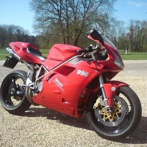 Ducati 996