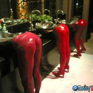sexywastafels.gif