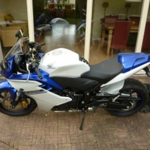 CBR600F-1.jpg