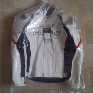 dainese 1